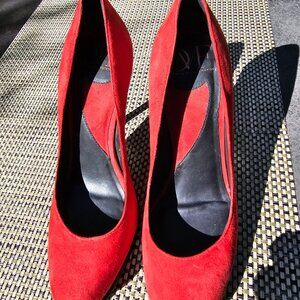 Diane Von Furstenberg (DVF) Red Suede Pump - Size 7.5 M